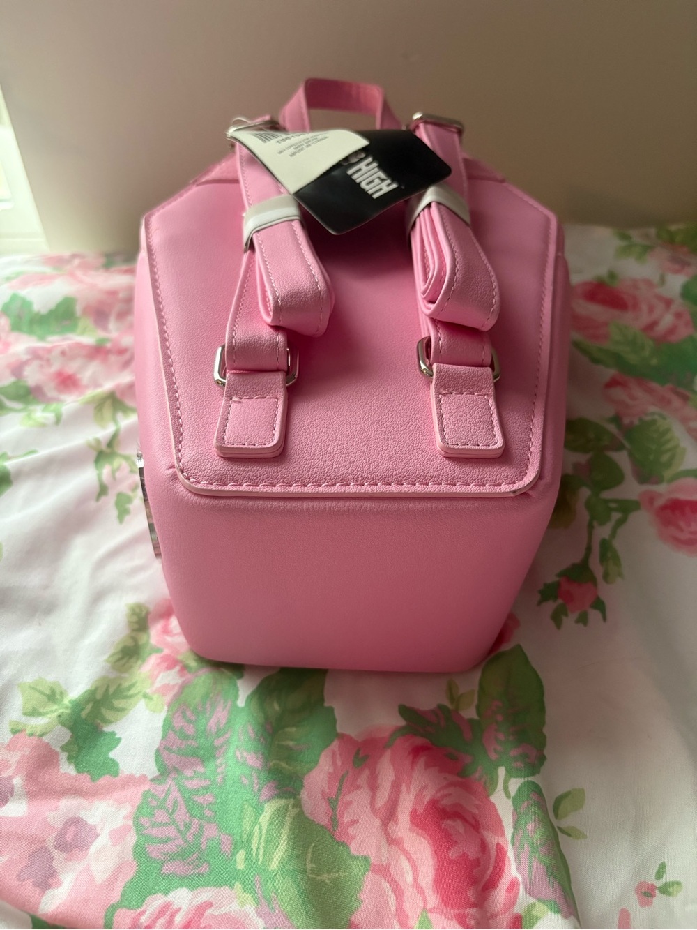 Monster High Draculaura Coffin Backpack - Picture 7 of 10